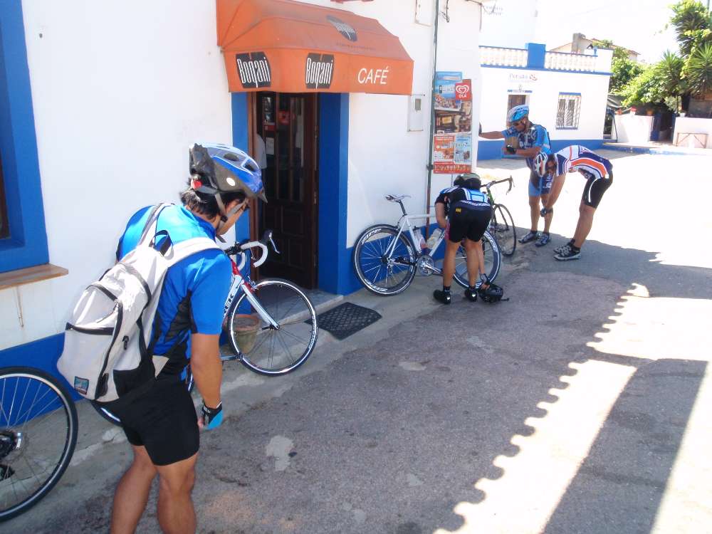 [TS+926+PARAGEM+CAFE+PARTIDOS.jpg]