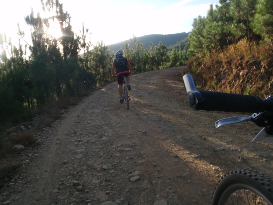 [d2+001+inicio+subida.JPG]