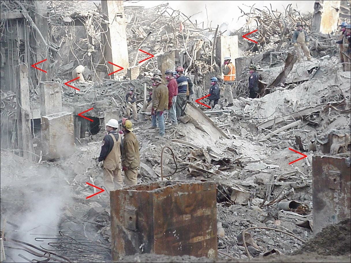 [9-11+-+Evidence+of+thermite-cut+columns-d-indicated.jpg]