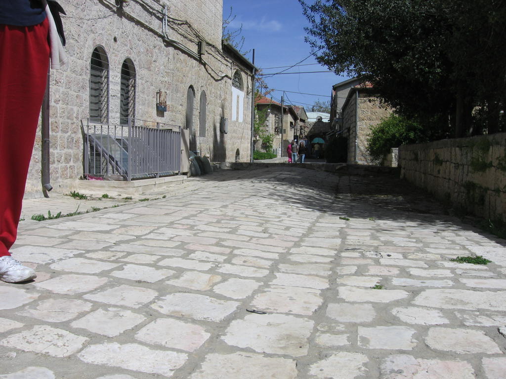 [IMG_0310+Nachlaot.JPG]