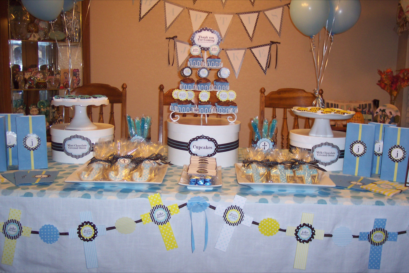 The Sugar Bee Bungalow: Party Bee Jake's Baptism Dessert Table