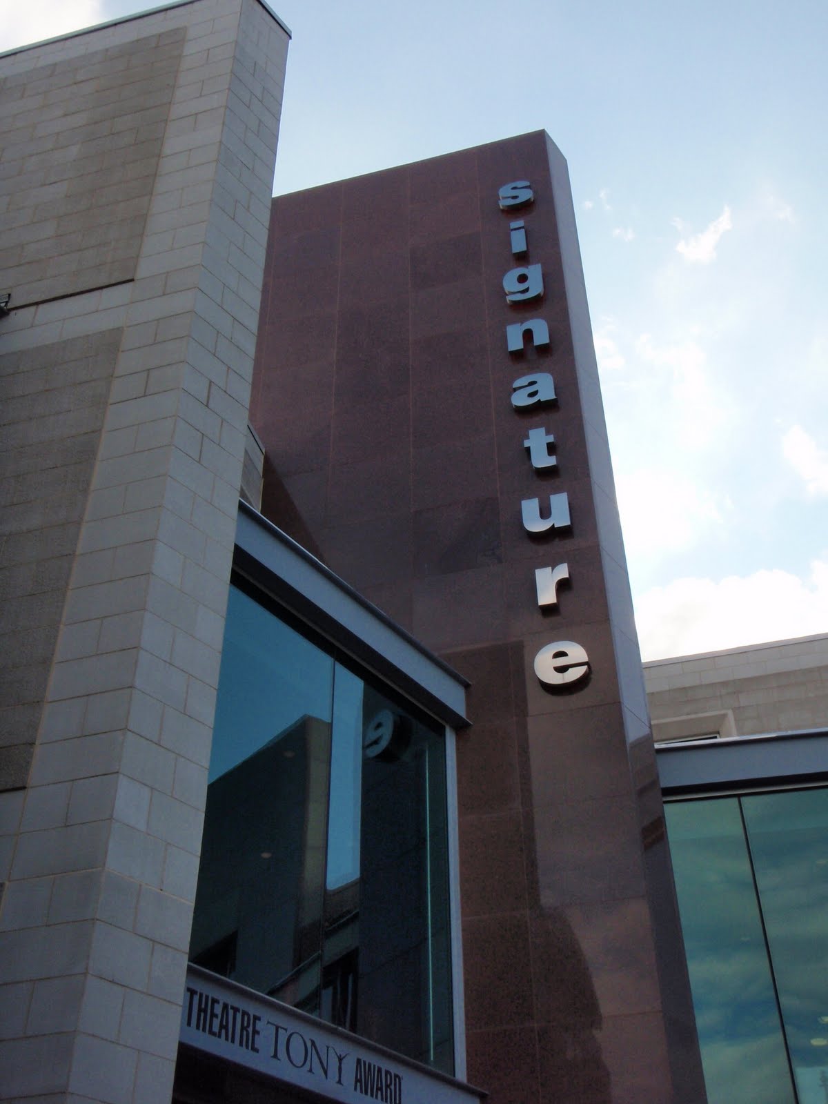 Diana's Digs: City Culture in a Small Village Diana's Digs: City Culture in a Small Village