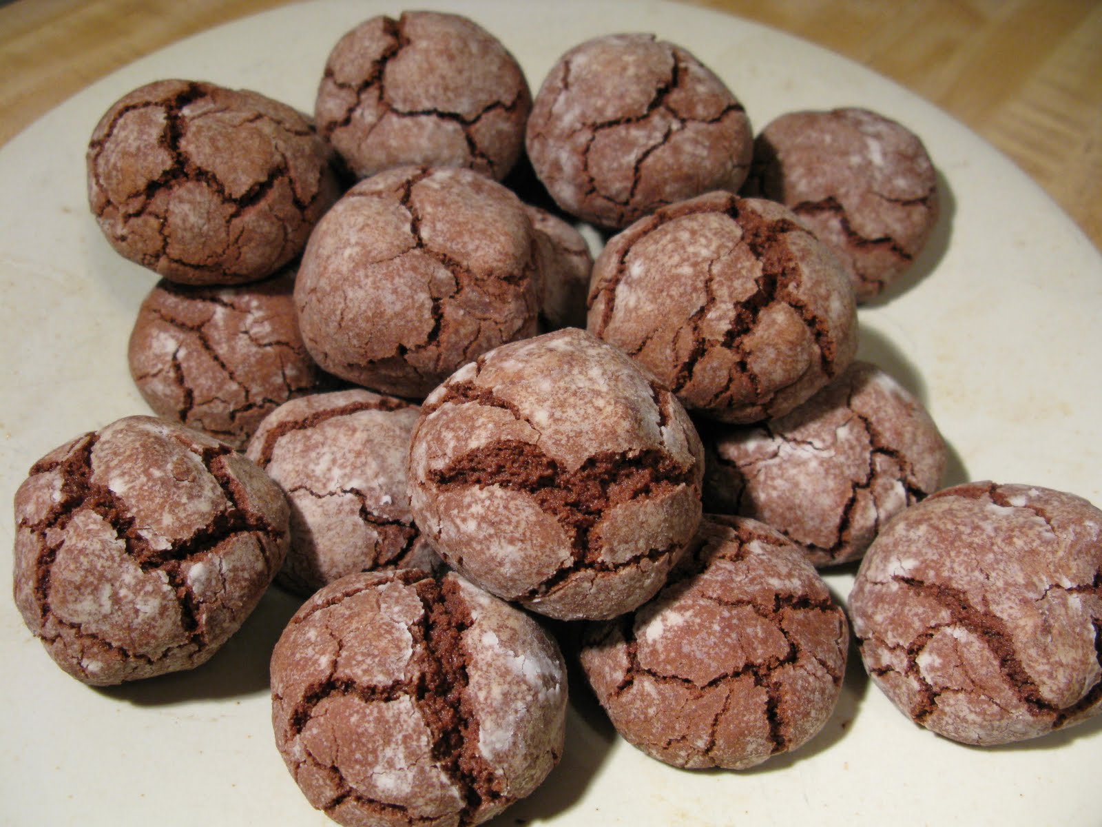 Sangamon Cooks Chocolate Crackle Cookies