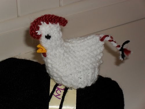 Knitting Novice: Easter Knitting - Egg Cozy