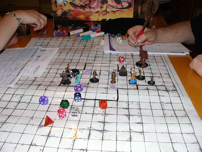 800pxdungeons_and_dragons_game.jpg