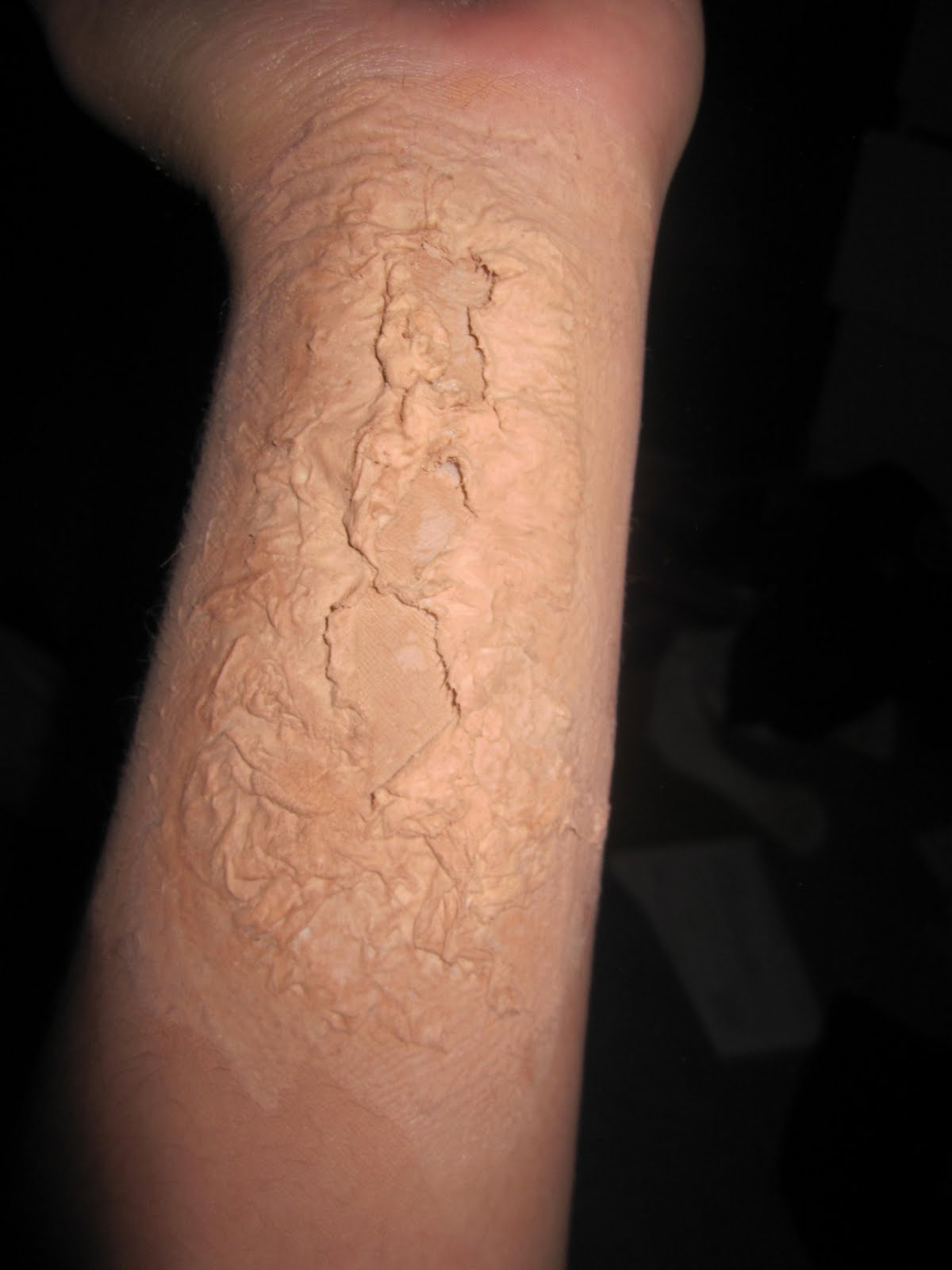 obsessed with makeup Liquid latex Open wound