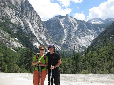 NOS GUSTA PASEAR: KINGS CANYON Y SEQUOIA NATIONAL PARK.