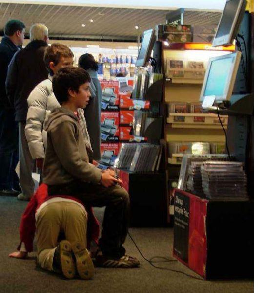 [younger+brother.JPG]