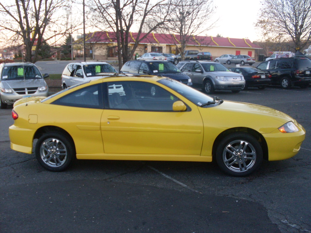 luisrideauto: 2005 Chevrolet Cavalier LS, 2 door coupe 2.2 Liter 4 cyl
