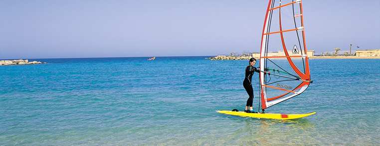 [HRGHITW_Hilton_Hurghada_Plaza_HRGHITW_Hilton_Hurghada_Plaza_windsurfing_762x294.jpg]