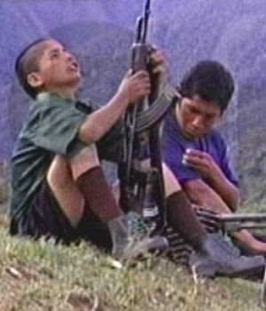 ninos-sendero-300x350.jpg