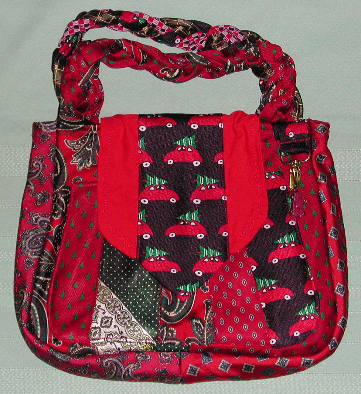 In My Garden Christmas Neck Tie Purse