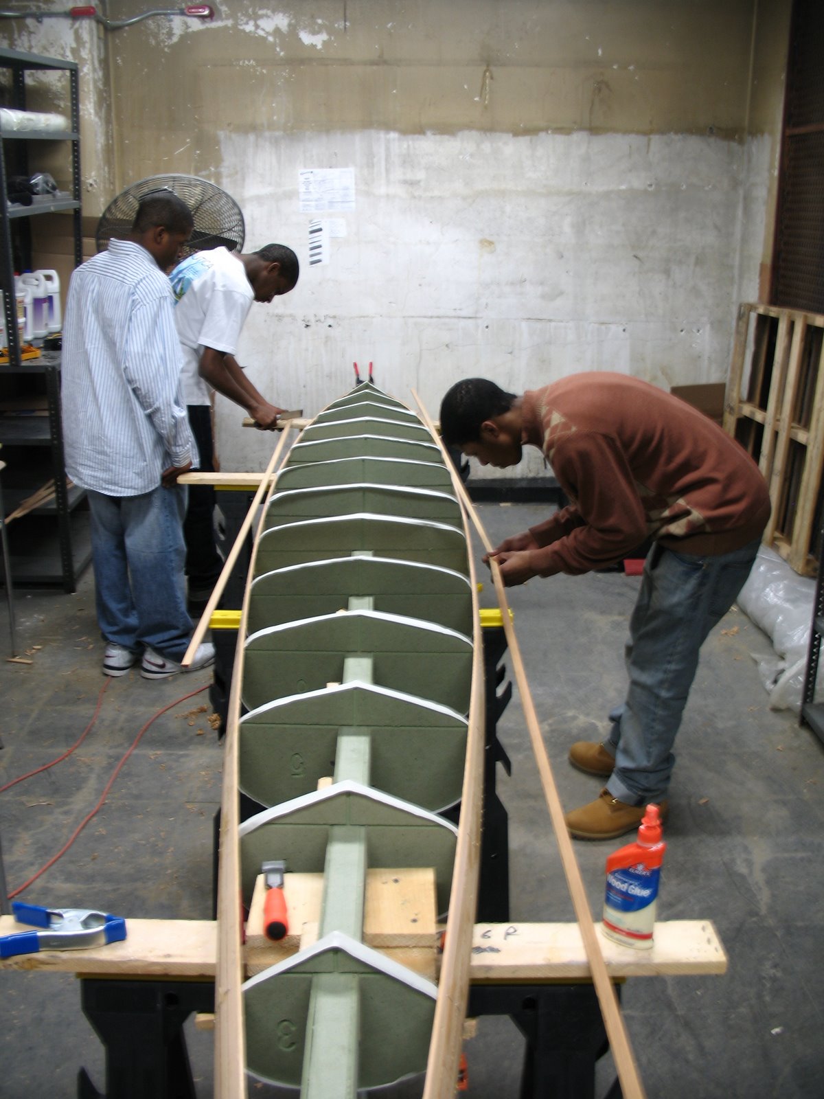 Students build a boat in NYC!