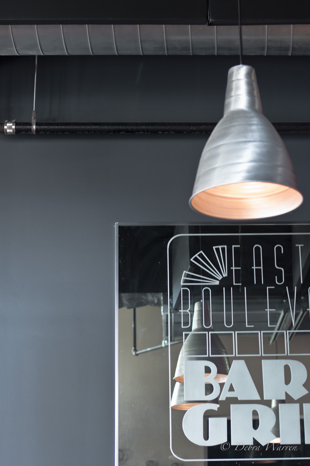 photo365/52 East Blvd. Bar & Grill