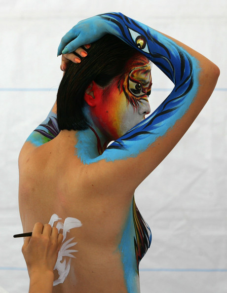 [World+Body+Painting+Festival+Asia+NY7KFlmVWd2l.jpg]