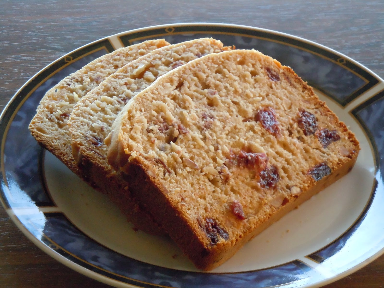 Quick Breakfasts for Moms in a Hurry Cherry Almond Bread