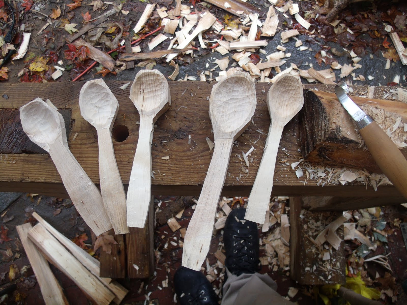 What Simon Does All Day: Spoons
