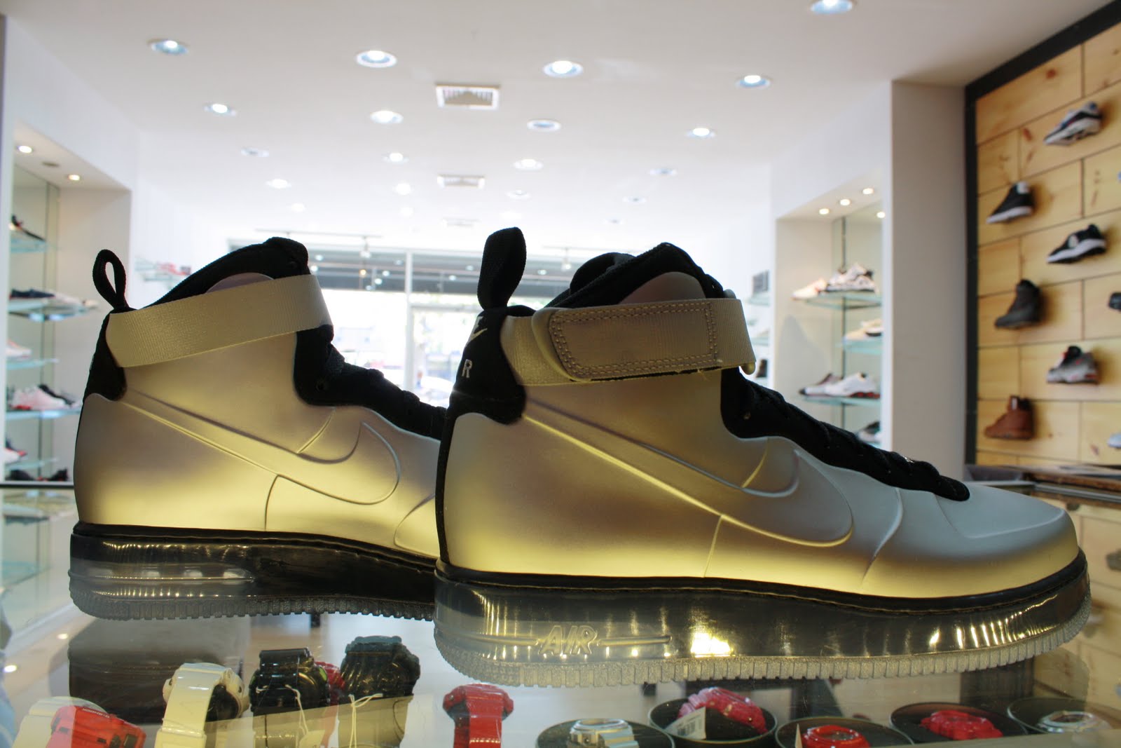 foamposite air force 1s