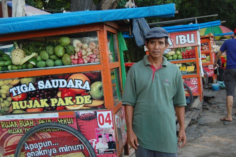 Visit Batam 2010 Kuliner Pasar Rujak