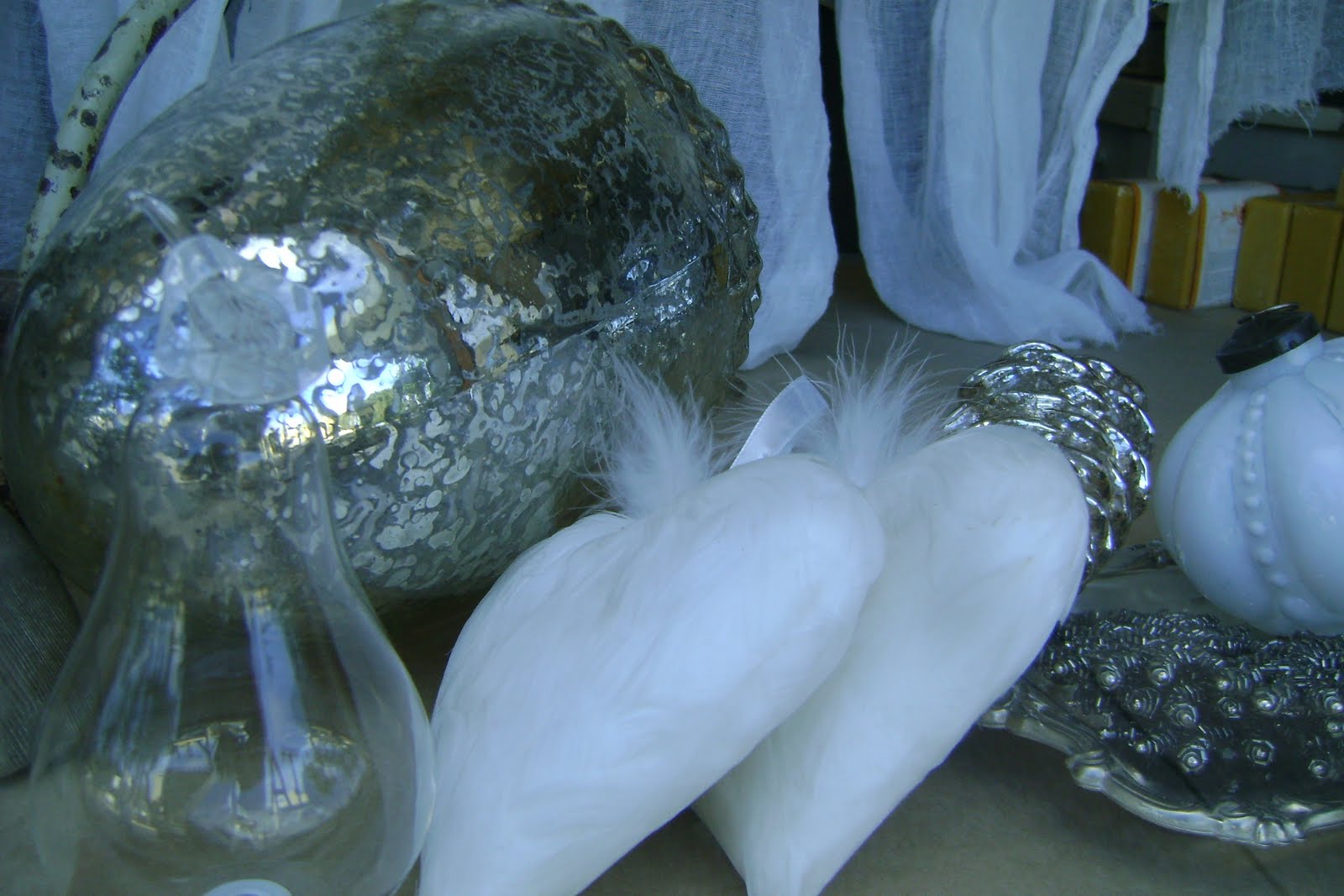 MOSS INDUSTRY WEDDINGS by Danielle Fraser CHRISTMAS at Moss Industry