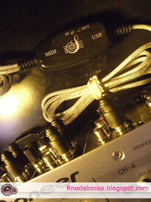 O conjunto interface MIDI genérica, mixer DJM 700 da Pioneer e o Ableton Live não conversam de jeito nenhum