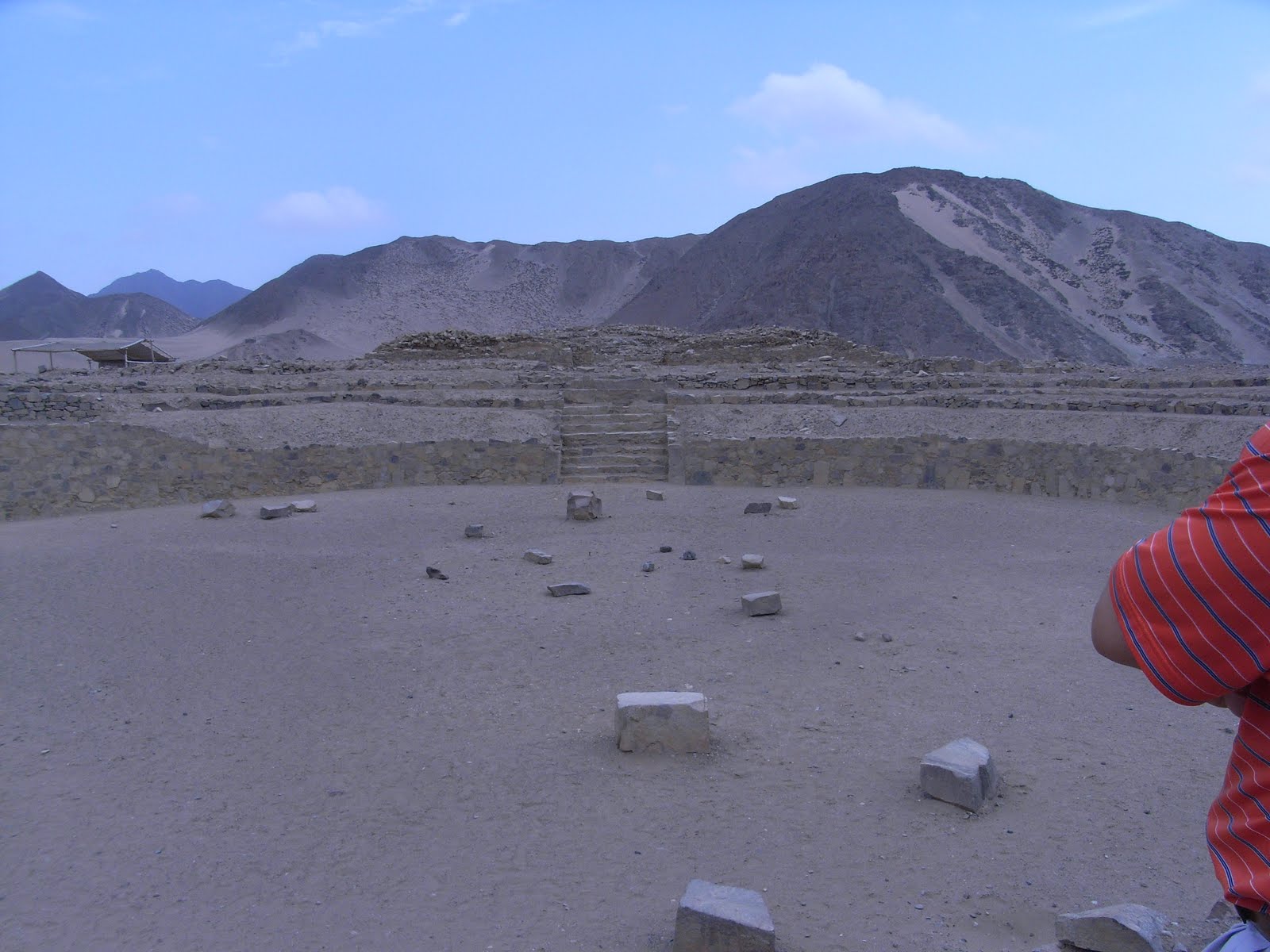 ぶんちゃんの執事en Lima カラル遺跡に行ってきました。