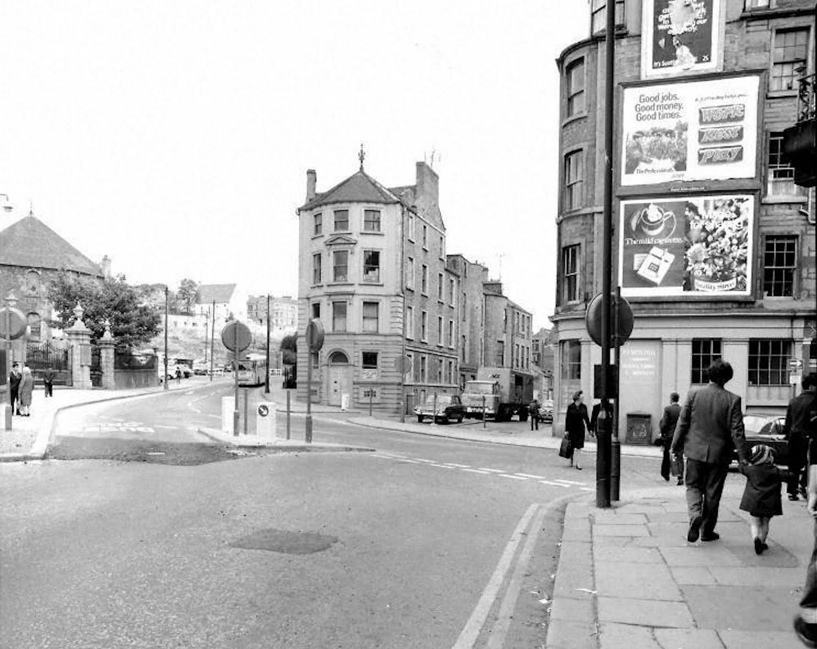 [2.COWGATE+1973.jpg]