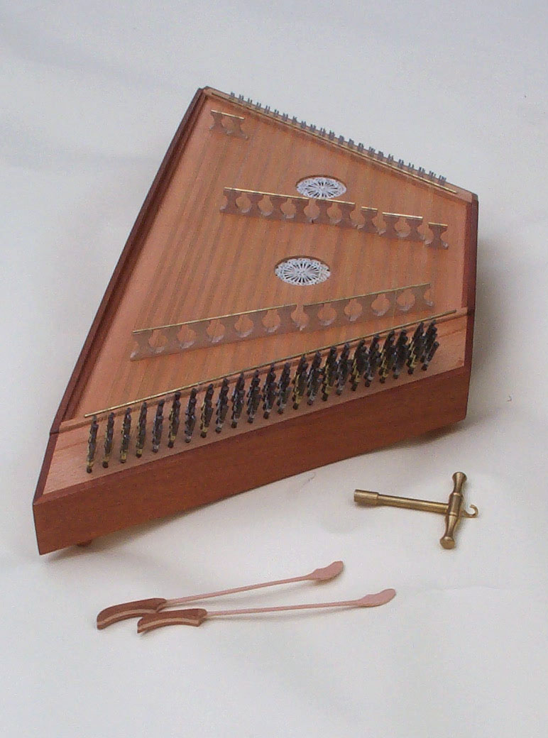 Antichi Strumenti Musicali A Corde Pizzicate