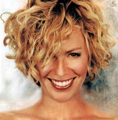 Short curly hairstyles trends for summer 2010