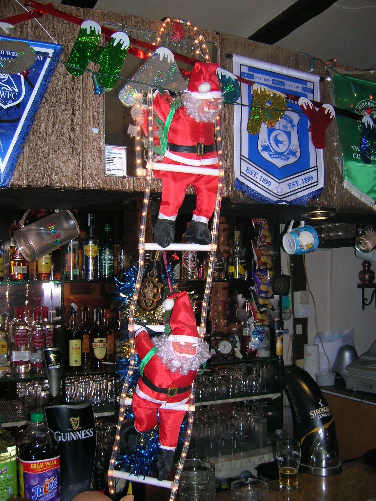 YAN'S BAR DECORACIÓN NAVIDEÑA / CHRISTMAS DECORATION