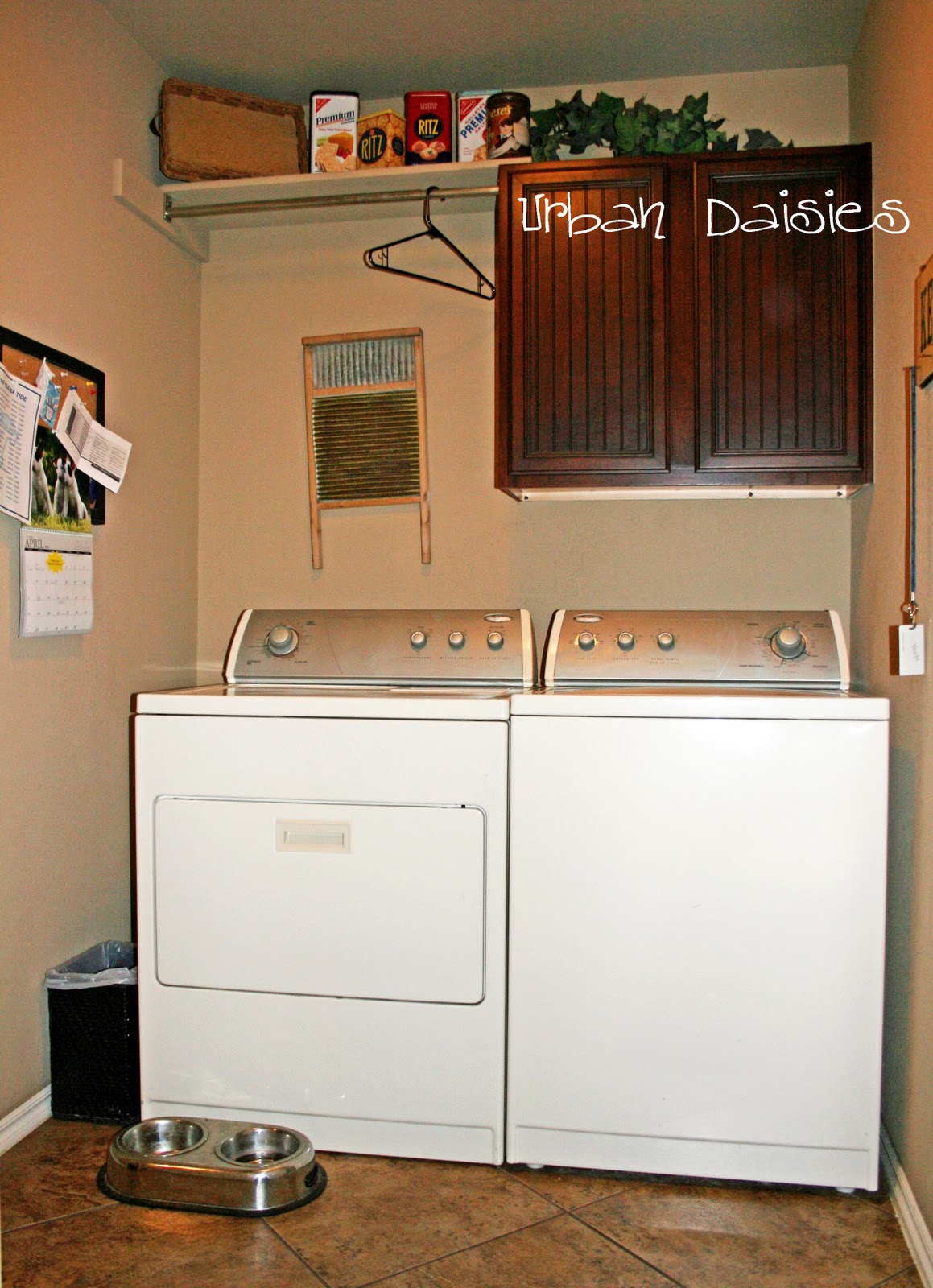 Urban Daisies Laundry Room Redo
