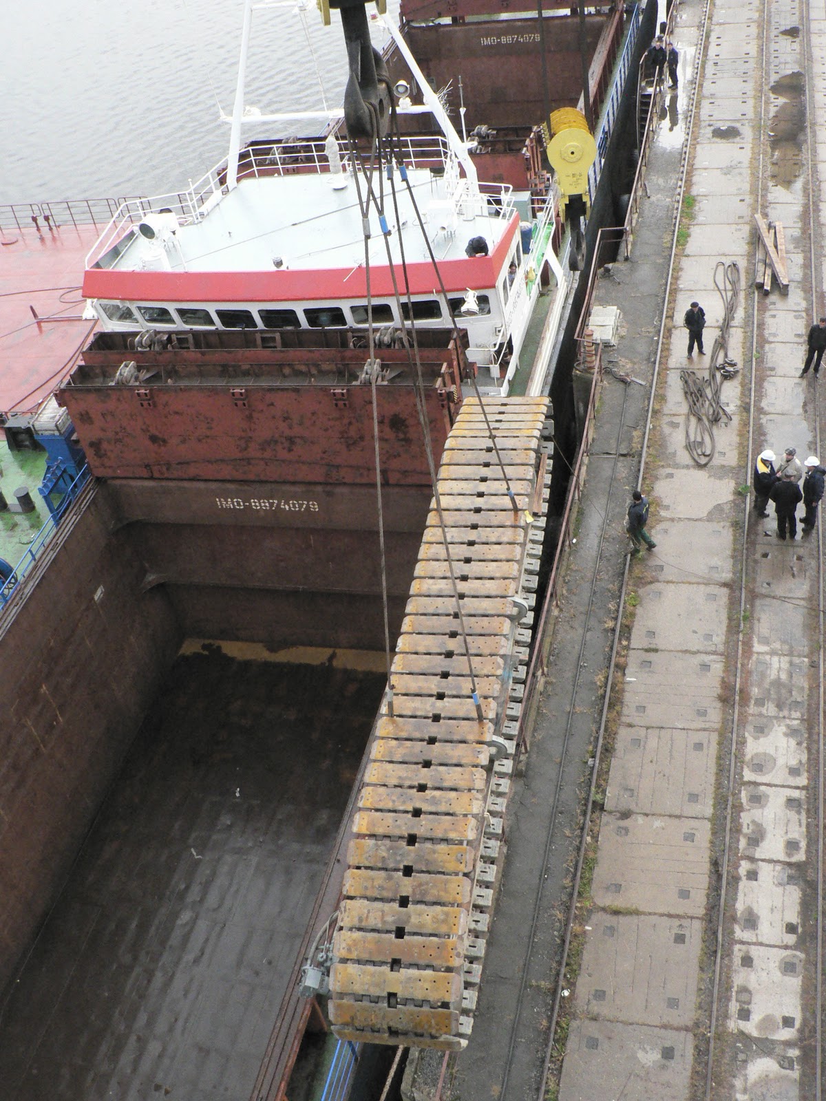 floating crane Scope of the floating crane