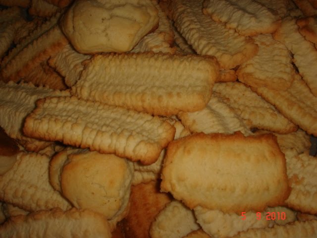 Iman's Food: Nashader biscuits