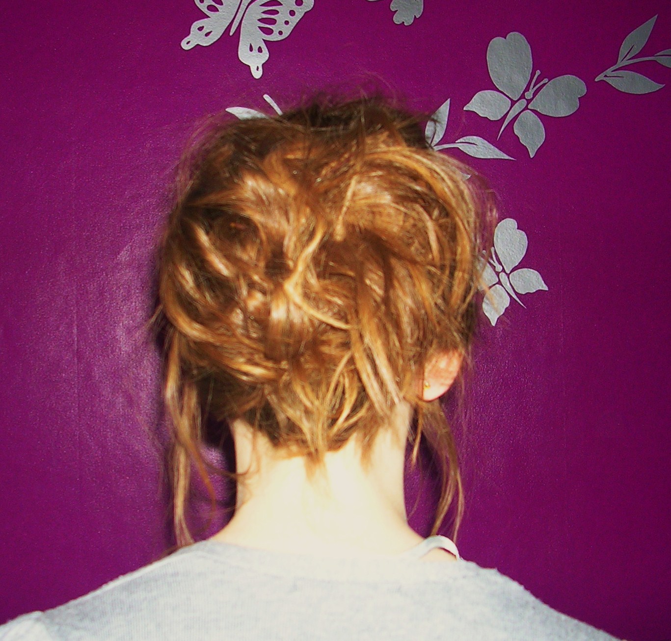 How To Simple Messy UpDo Hannah Biggz How To Simple Messy UpDo