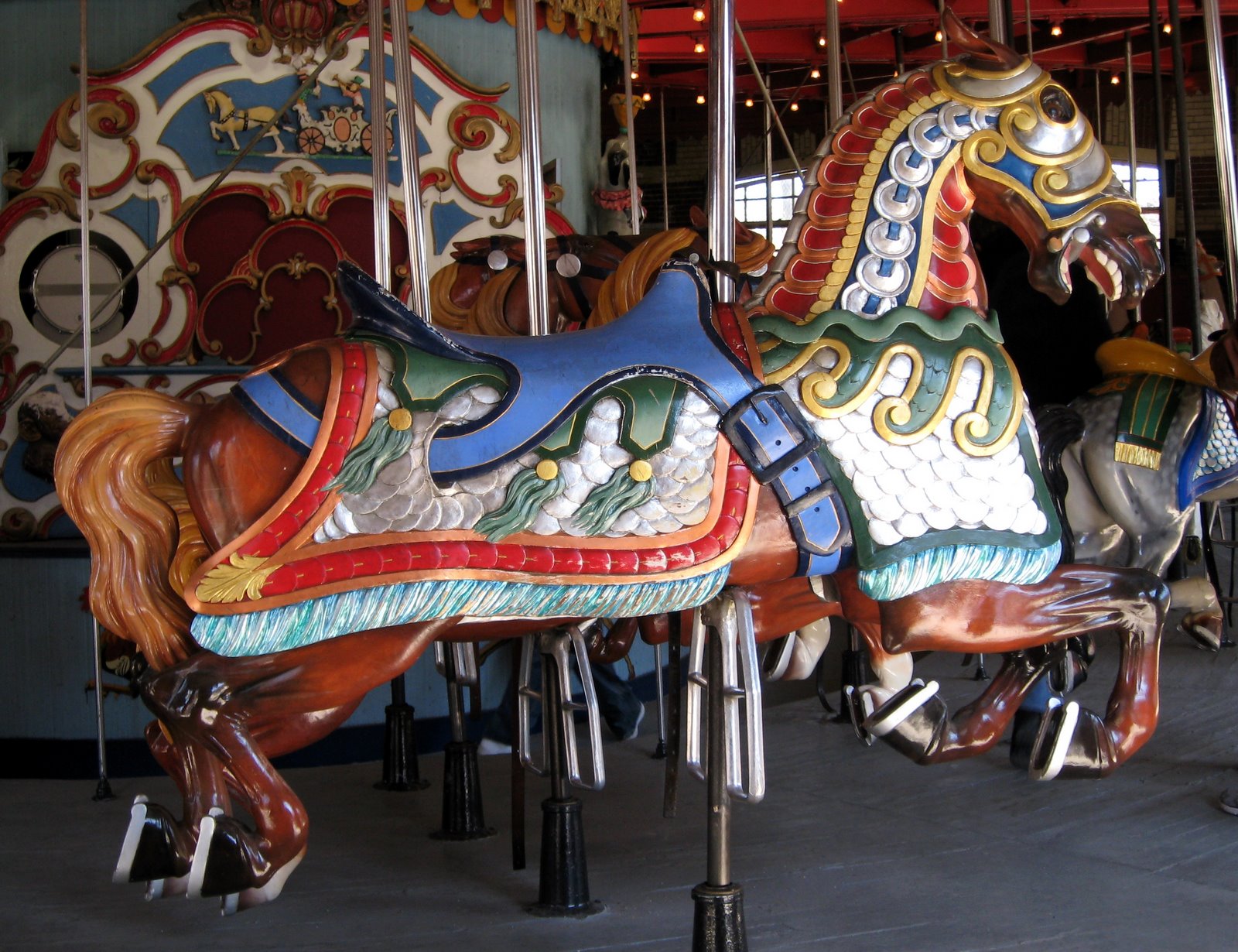 [carouse_horse_brown.jpg]