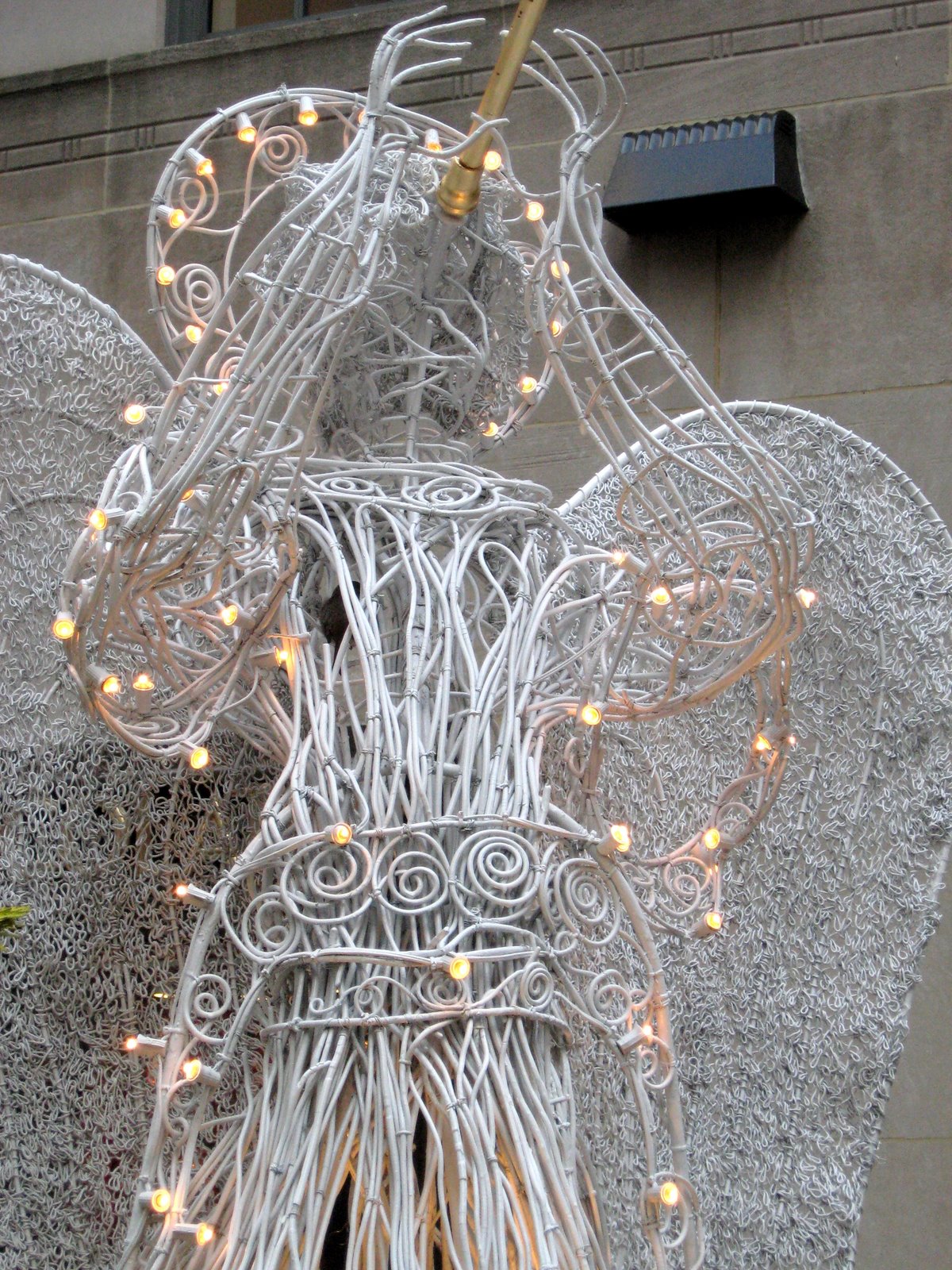 [christmas_angel_3.jpg]