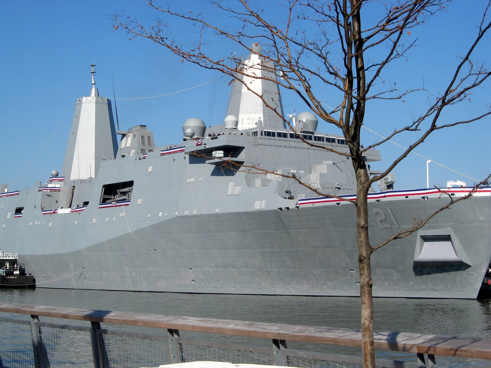 [uss_new_york_5.jpg]