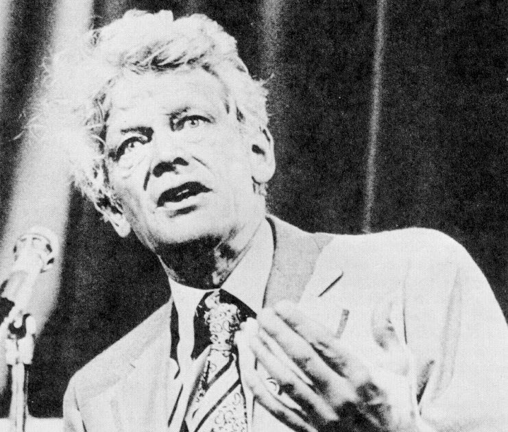 П томпсон. Питер гриффит. П. Э. Э.