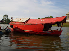 " Mencari Rezeki di Sungai Sarawak "