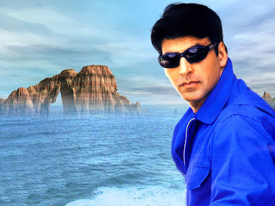 akshay kumar in blue