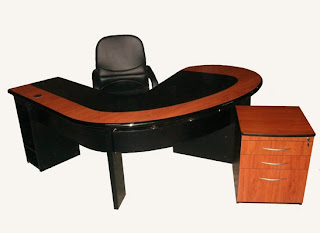 PLACA CENTER MADETECH INDUSTRIAS, MUEBLES DE OFICINA GERENCIAL EN LIMA