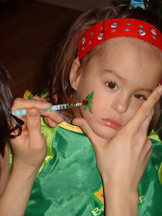 [2007.12.09LittleArtists6.jpg]