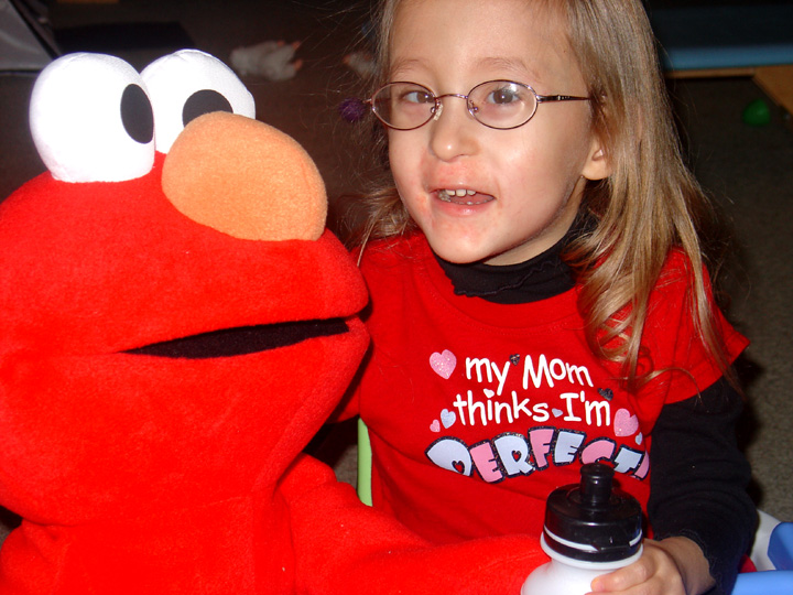 [2007.12.15HollandElmo.jpg]