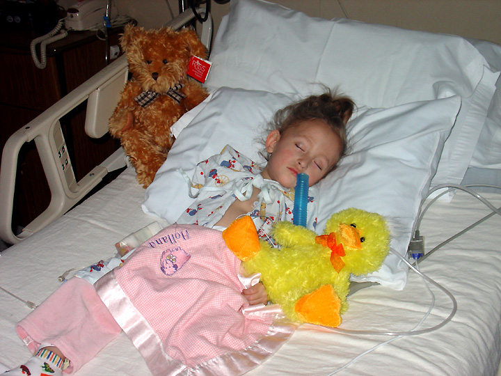 [2007.04.10HollandSleeping.jpg]