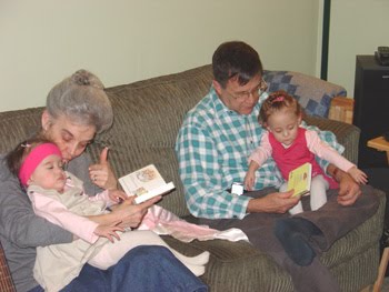 [2006.03.11BooksNanaPapa.jpg]