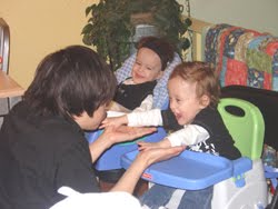 [2006.02.18PlayingwithDaddy.jpg]