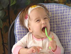 [2006.05.06EdenSpoon2.jpg]