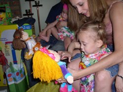 [2006.08.05OpeningGifts.jpg]