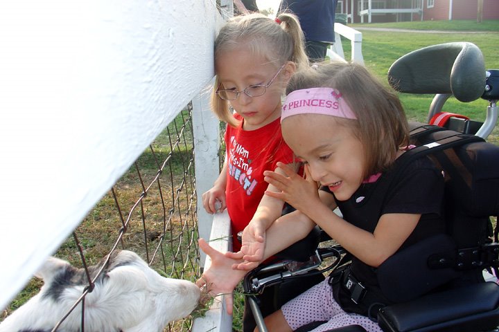 [2008.09.28FeedingGoats2.jpg]