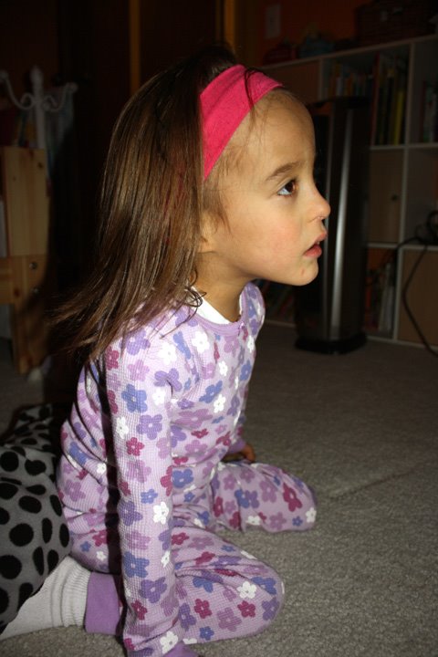 [2008.12.28EdenSitting.jpg]